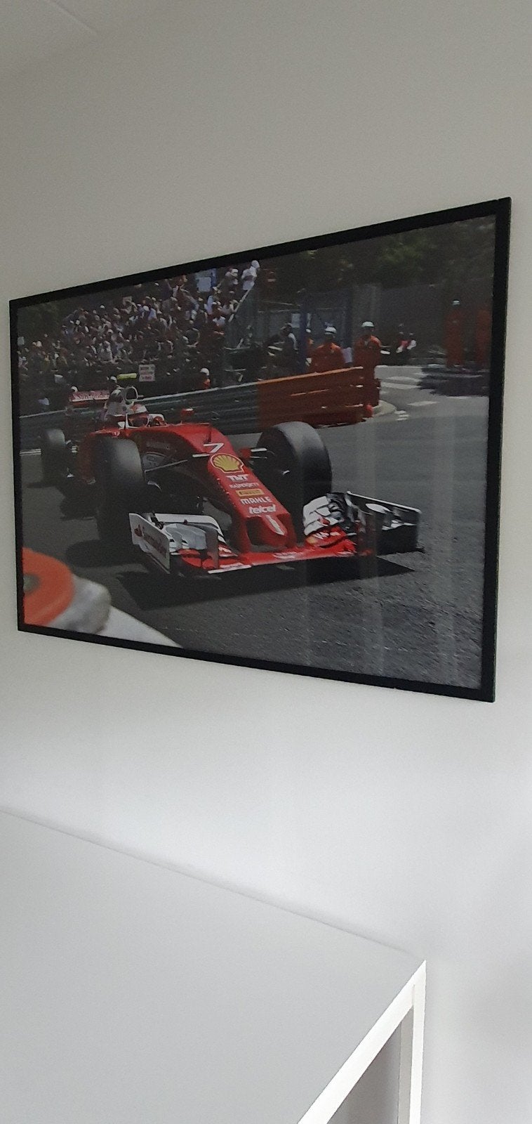 Gratis F1 Ferrari Poster - Monaco Raikkonen incl lijst, Ophalen, 50 – 75, Zo goed als nieuw, 75 tot 100 cm