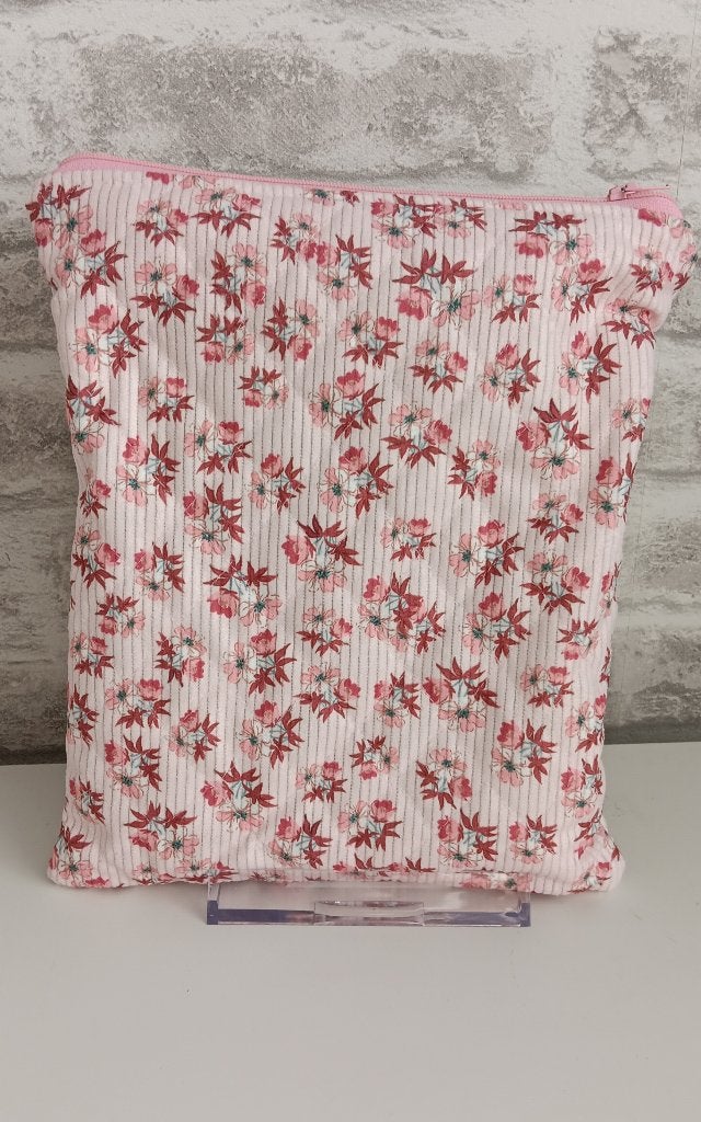 Booksleeve in het roze, Ophalen of Verzenden, Nieuw, Naaimachine, Pfaff