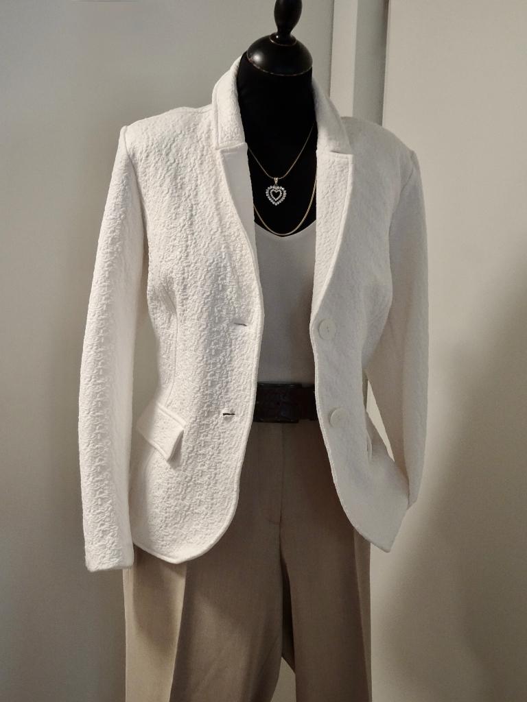 Mooi Mascha jasje maat L, Overige kleuren, Maat 42/44 (L), Nieuw, Ophalen of Verzenden