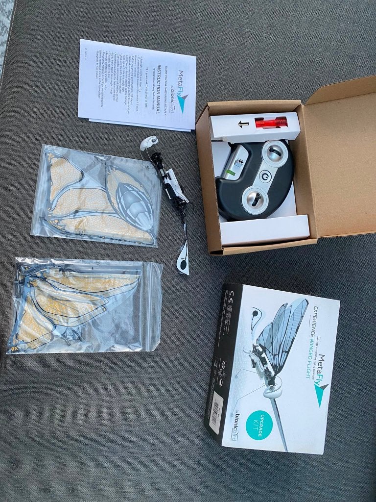 Bionic Bird Starter Kit + MetaFly Upgrade Kit compleet, Gebruikt, 100 tot 1000 meter, Overige merken, Speelgoeddrone