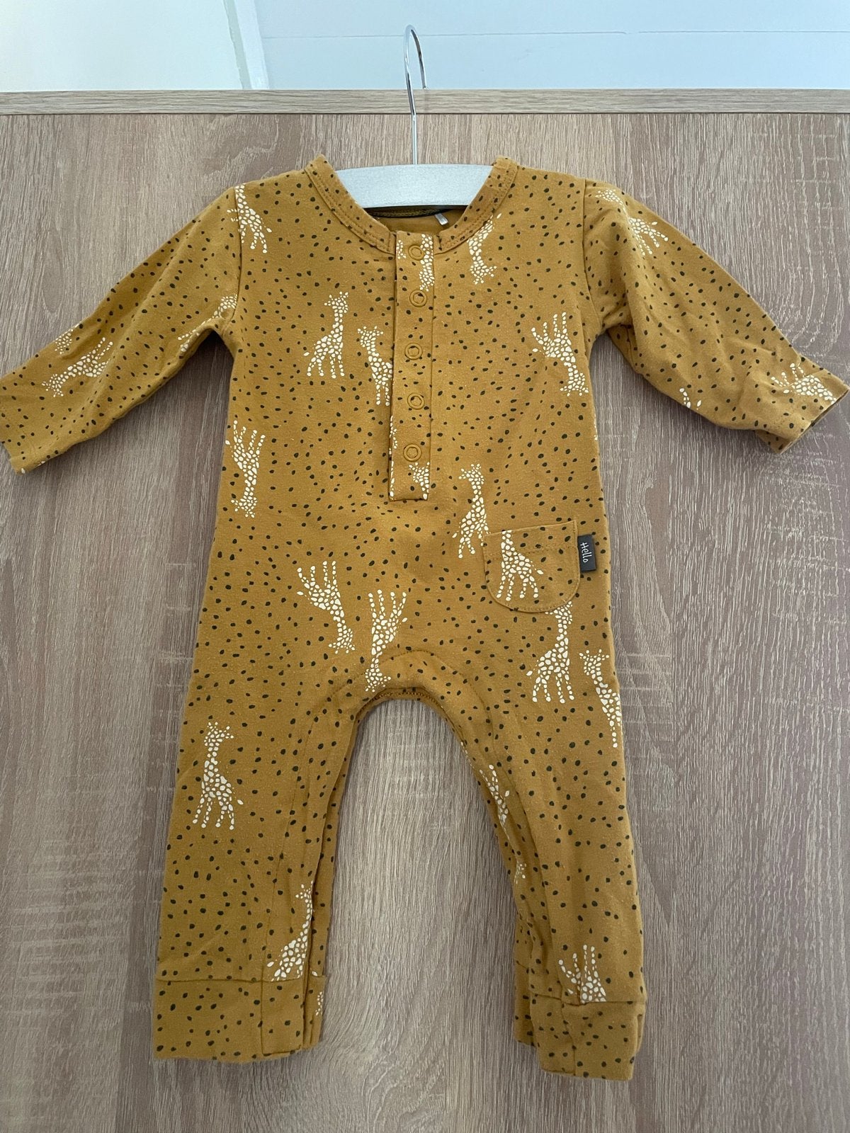Boxpakje baby geel met girafjes Maat 62, Kinderen en Baby's, Verzenden, Zo goed als nieuw, Meisje, Pakje
