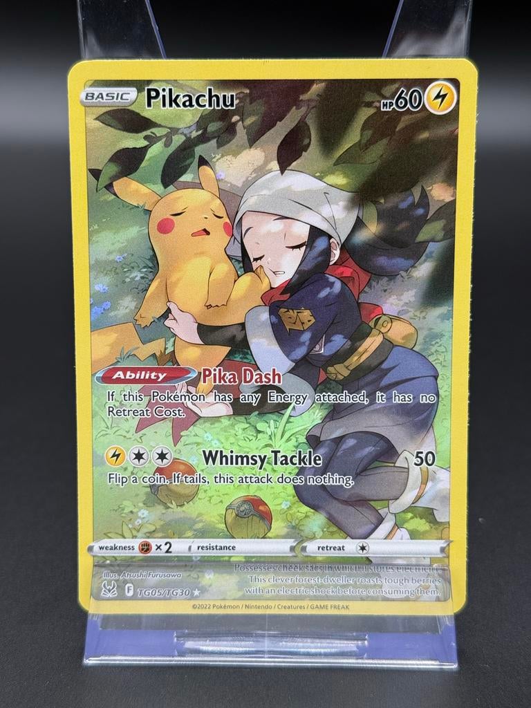 Pikachu - Pokémon Lost Origin - #TG05/TG30 LOR, Ophalen of Verzenden, Zo goed als nieuw, Losse kaart, Foil
