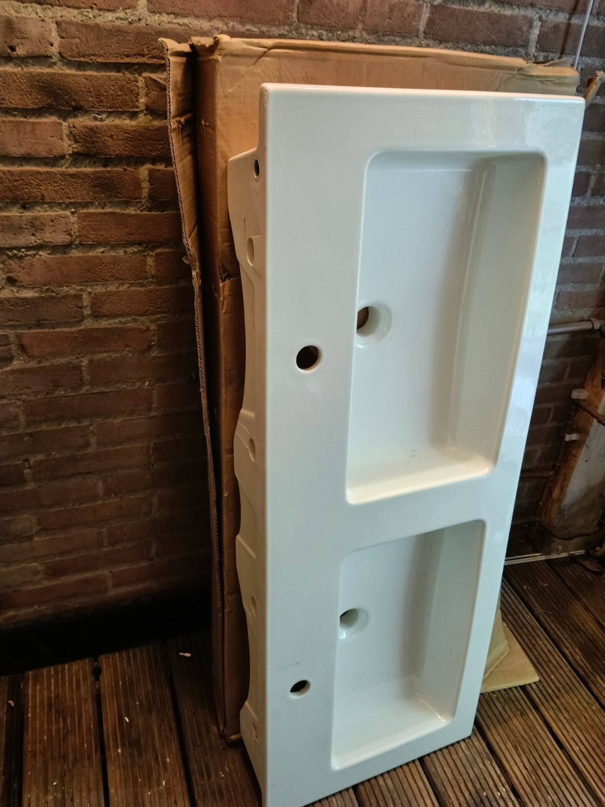 Nieuwe keramische wastafel wit, Ophalen, Nieuw, Minder dan 100 cm, Wasbak of Wastafel