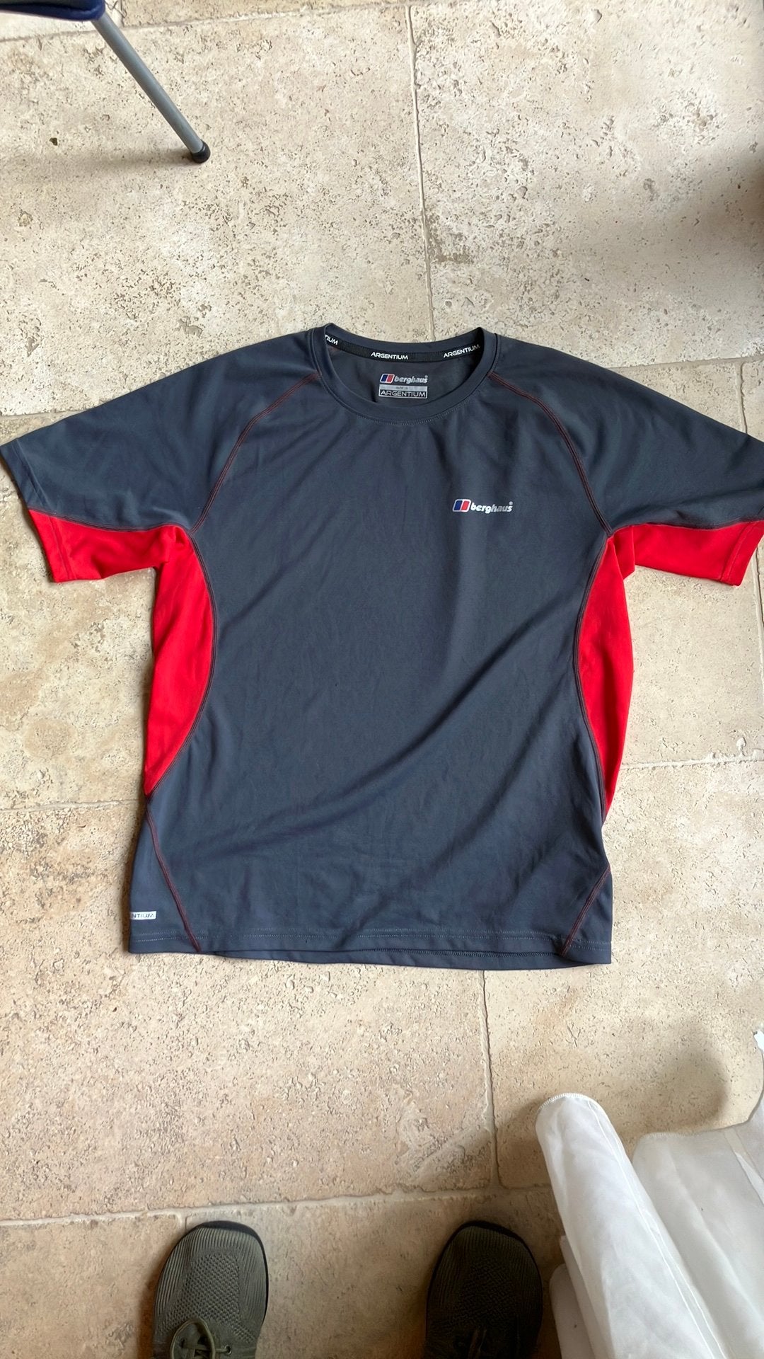 Sportshirt heren maat S Berghaus, Ophalen, Zo goed als nieuw, Grijs, Algemeen