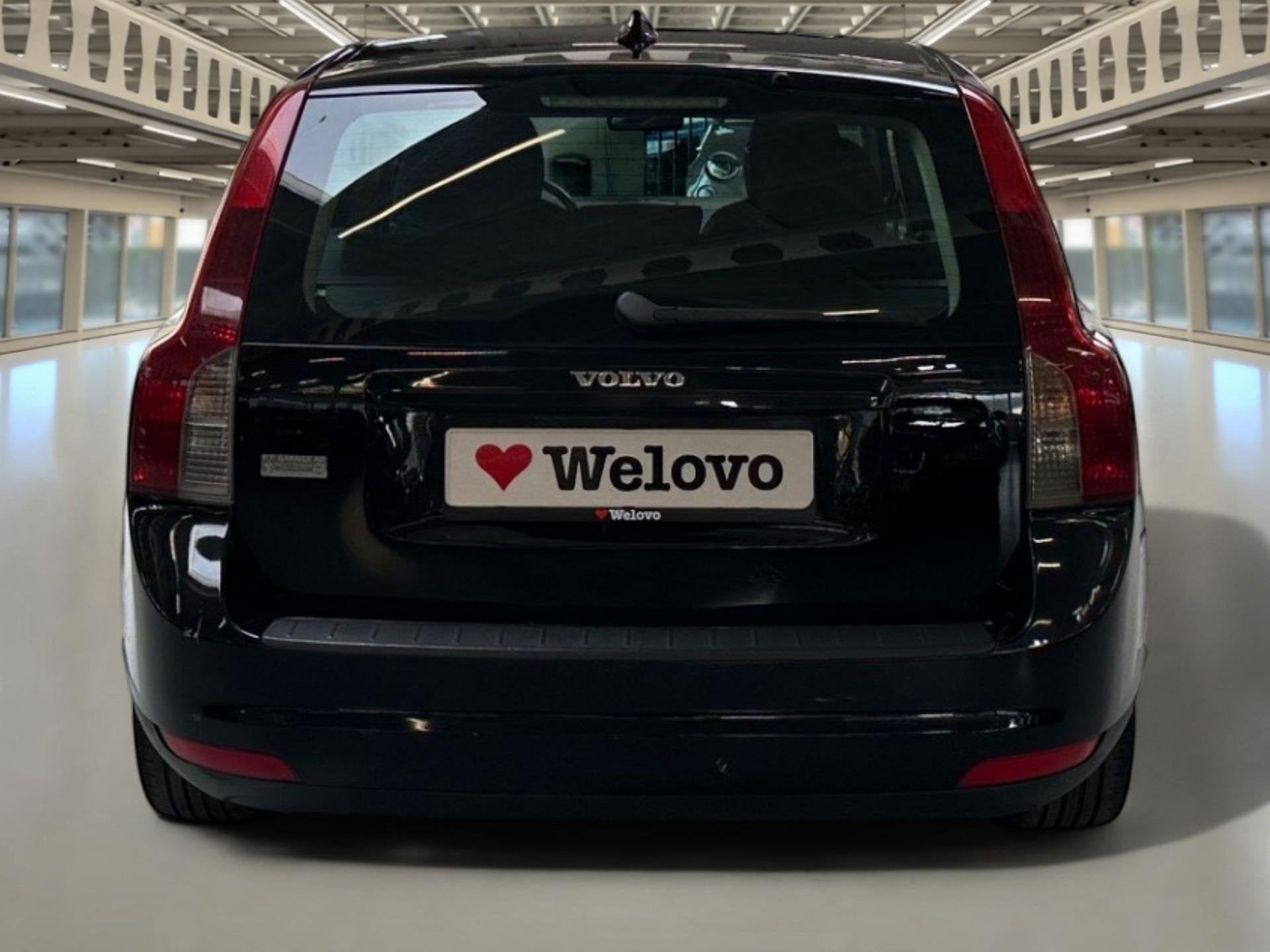 Volvo V50 2.4i Incl. BTW, verwarmde stoelen automaat.., Auto's, Volvo, Stof, Gebruikt, Zwart, 700 kg