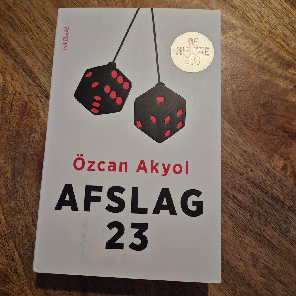 Afslag 23 - Özcan Akyol, Ophalen of Verzenden
