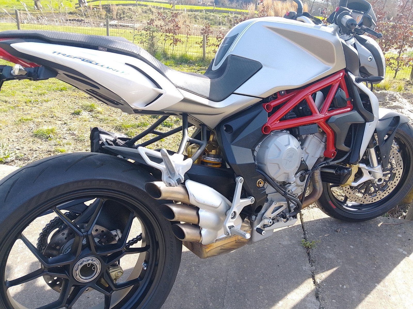 MV Agusta Brutale 800 F3, Motoren, Occasion, Motorrijbewijs A, 3 cilinders, Particulier