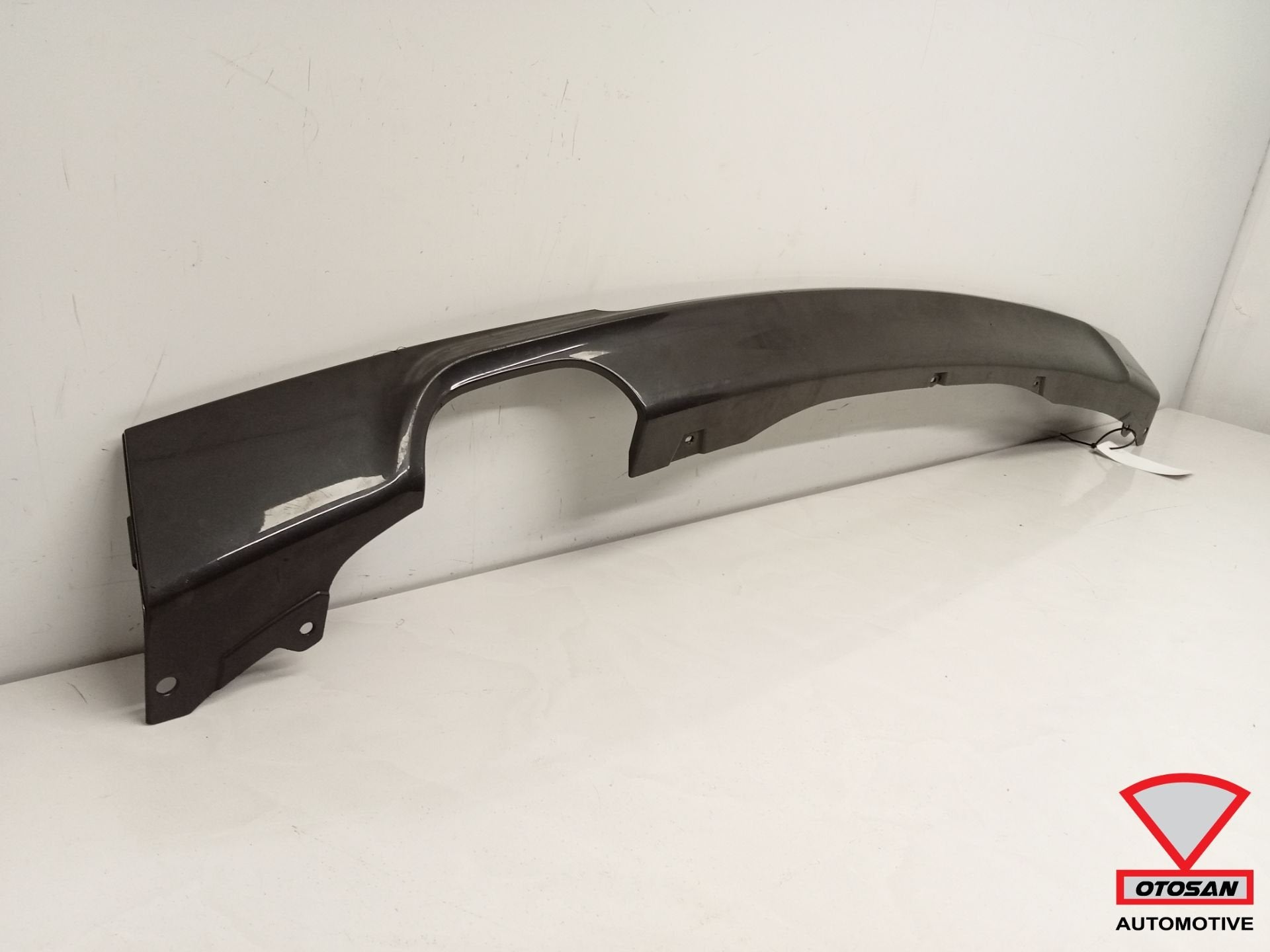 BMW F30 F31 3 serie LCI M Diffuser 15857711, Petuelring 130
80788  Munich, DE, Gebruikt, Info@bmw.de, Ophalen of Verzenden