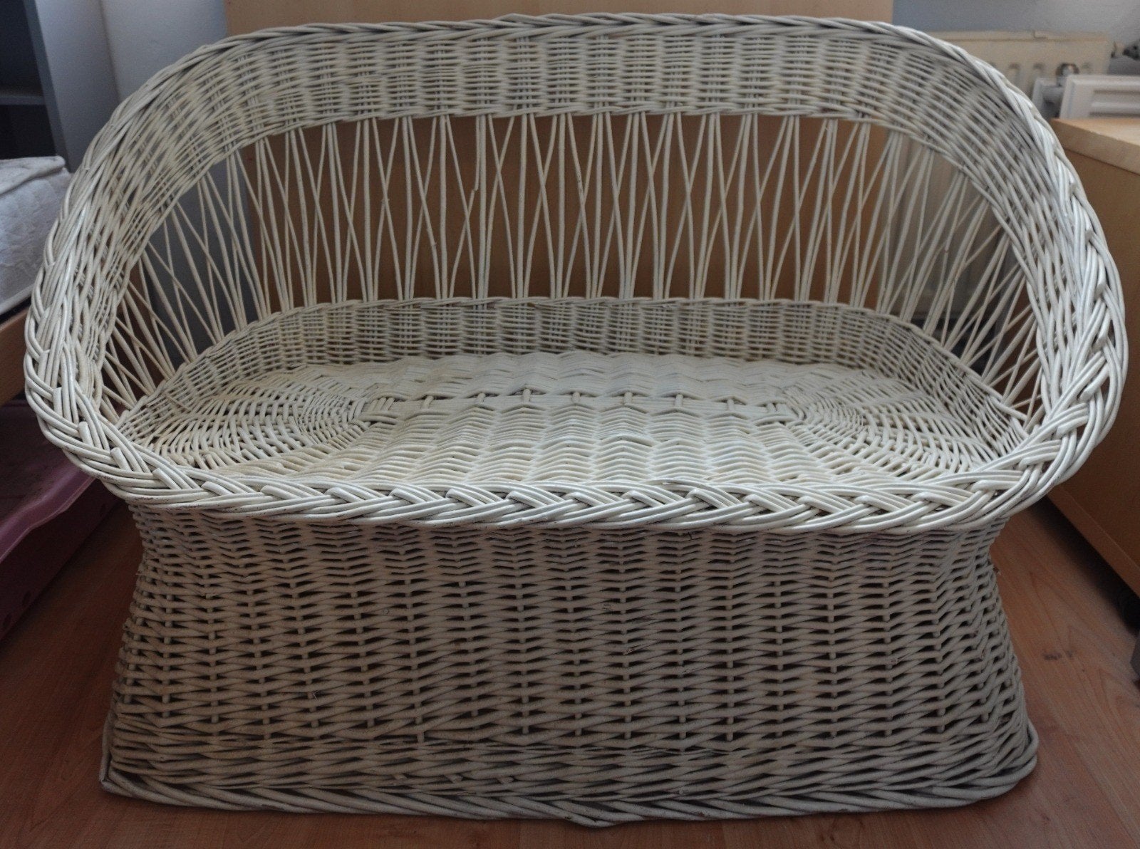 Witte rieten/rotan bank voor 2 personen, Ophalen, Gebruikt, Tweepersoons, Riet of Rotan