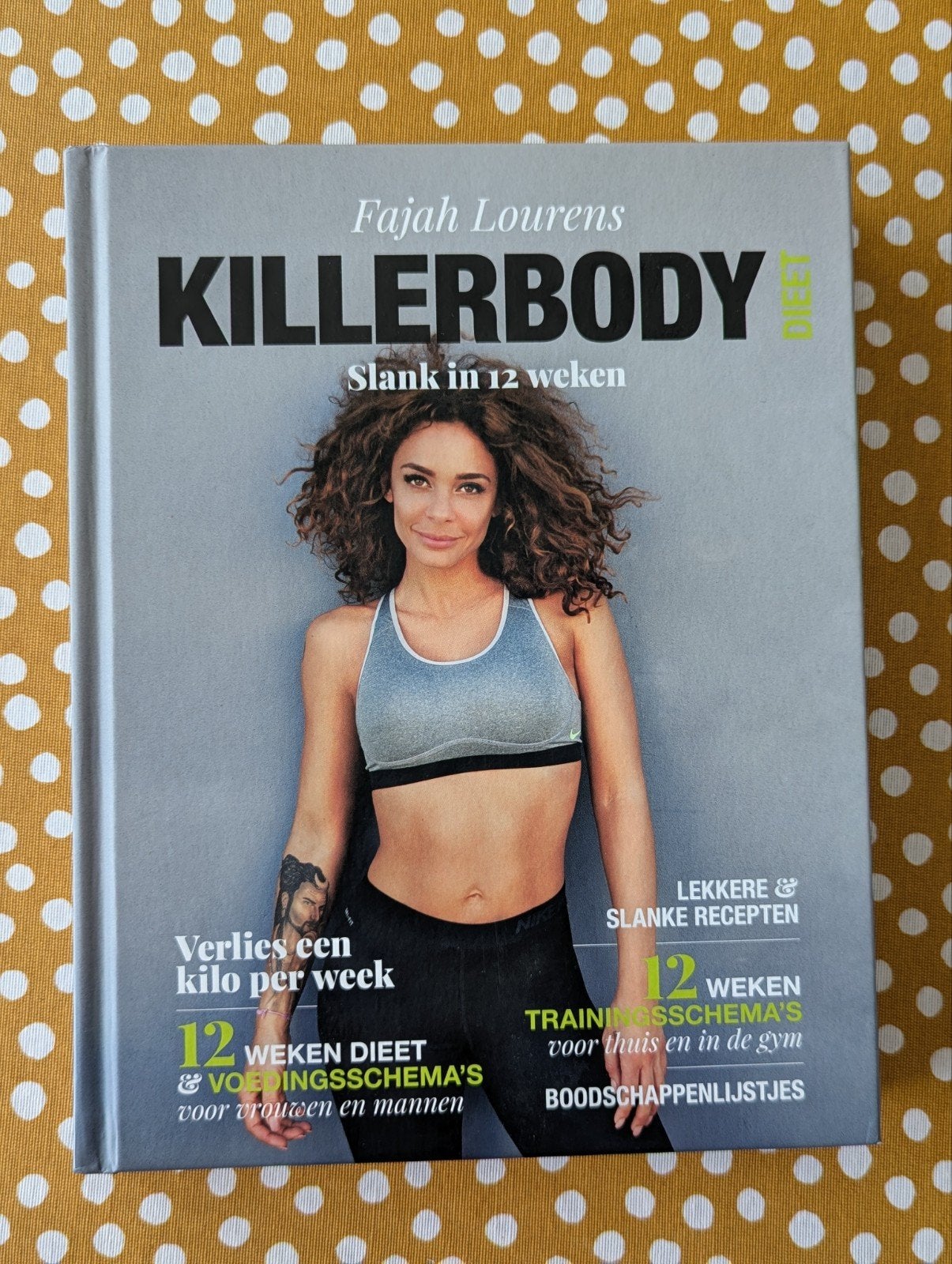Boek Fajah Lourens - Killerbody dieet 1, Ophalen of Verzenden, Zo goed als nieuw, Dieet en Voeding, Fajah Lourens