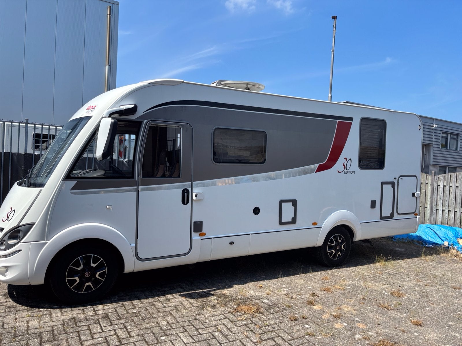 Caravans And Camping Burstner