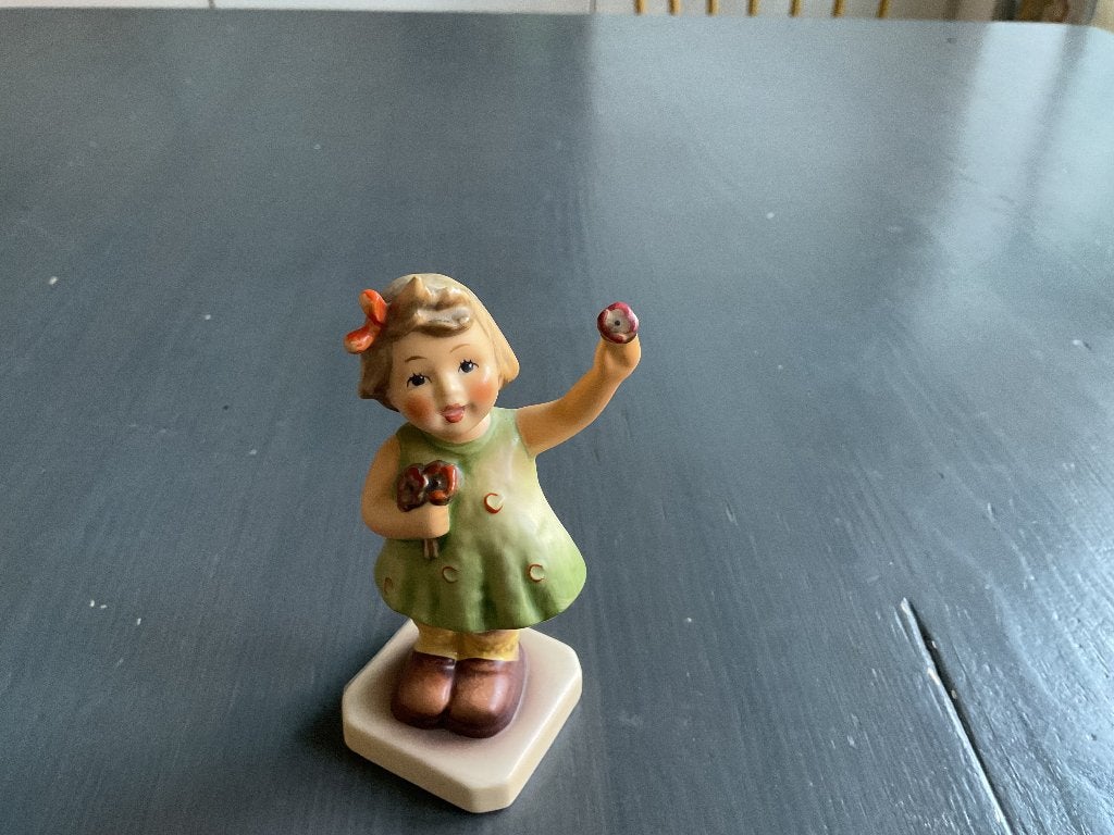 Hummel beeldje, Ophalen of Verzenden, Zo goed als nieuw, Hummel