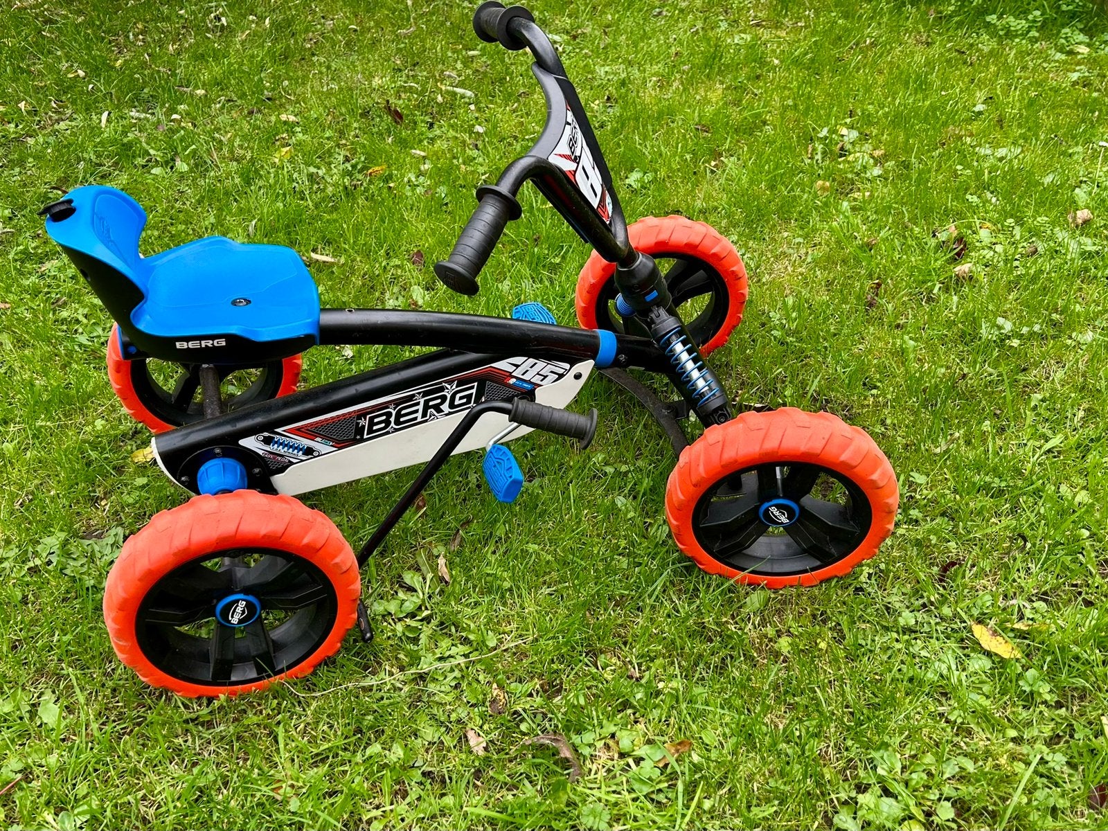 Berg buzzy nitro skelter in perfecte staat met duwstang, Ophalen of Verzenden, Zo goed als nieuw, Berg