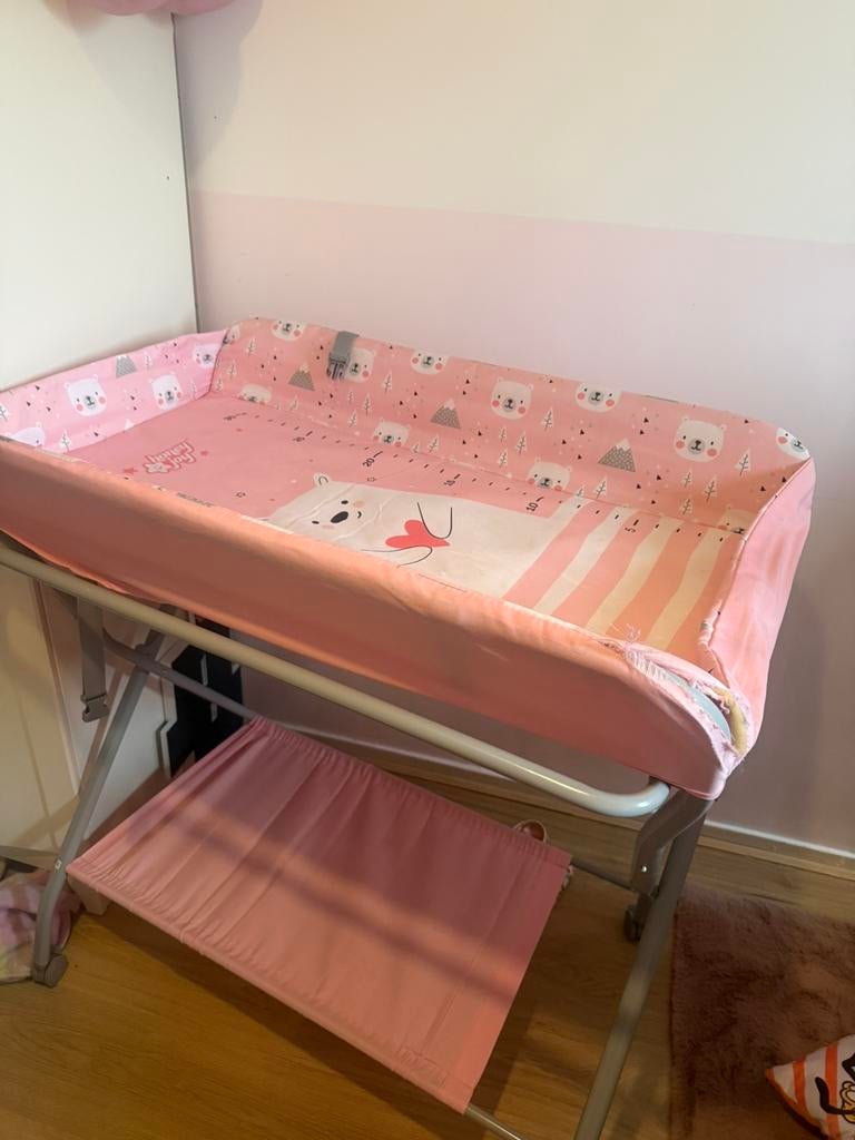 Inklapbare Commode, Kinderen en Baby's, Kinderkamer | Commodes en Kasten, Zo goed als nieuw, 90 tot 105 cm, 50 tot 70 cm, Ophalen of Verzenden