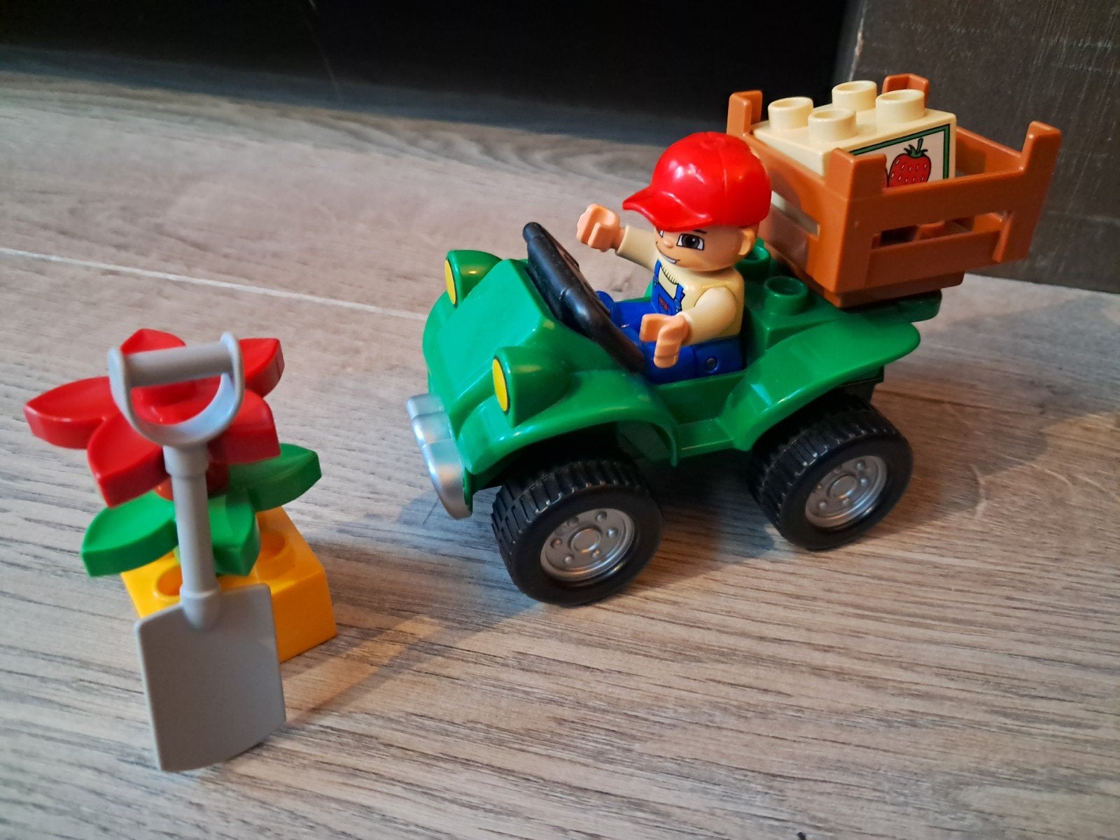 Lego Duplo Quad met boer, bloem en schepje (5645), Inclusief minifiguren, Gebruikt, Overige thema's, Lego