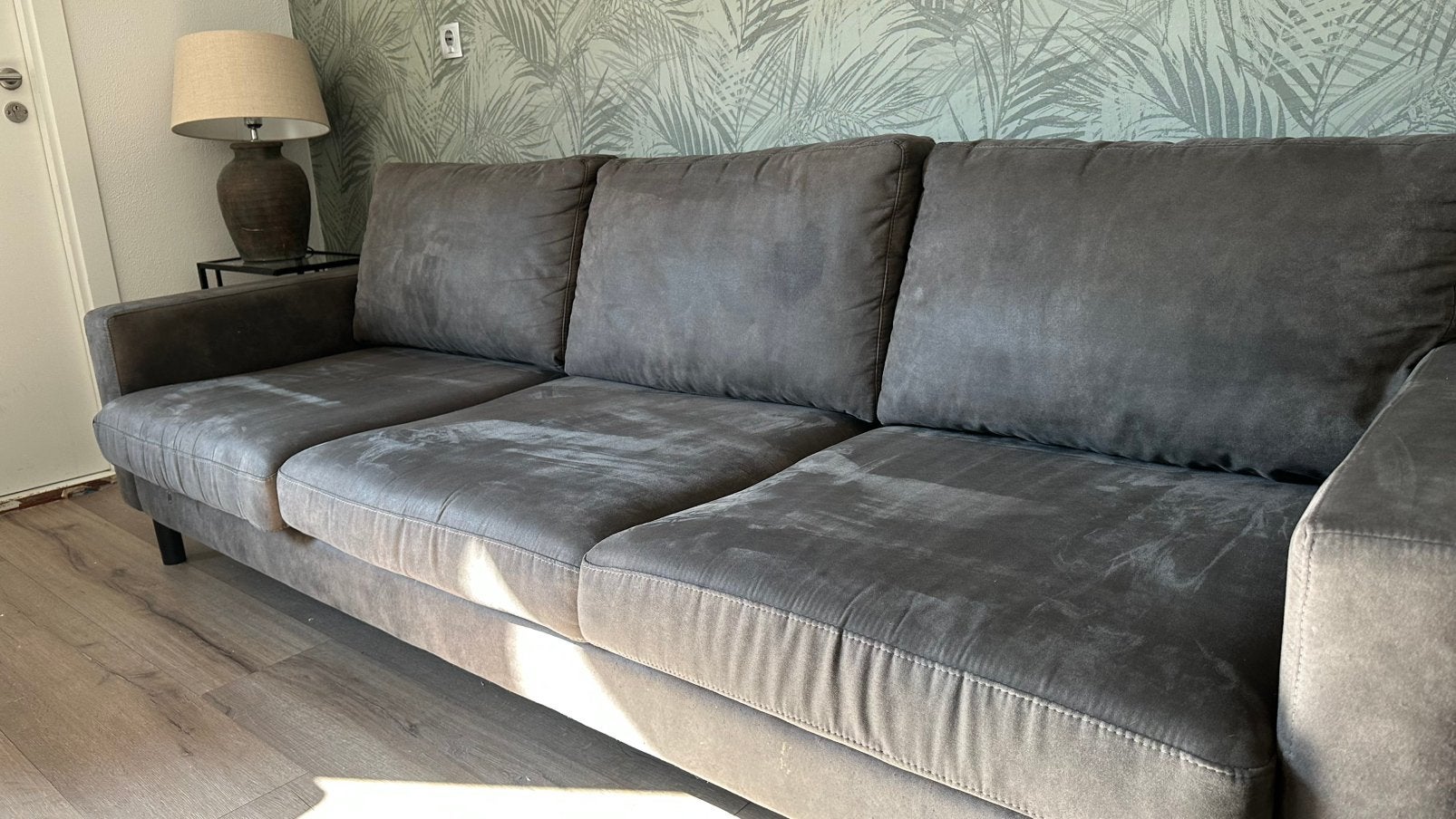 Direct weg: 2 stijlvolle grijze banken – 3-zits + 2-zits |, Huis en Inrichting, Ophalen, Zo goed als nieuw, 75 tot 100 cm, 200 tot 250 cm