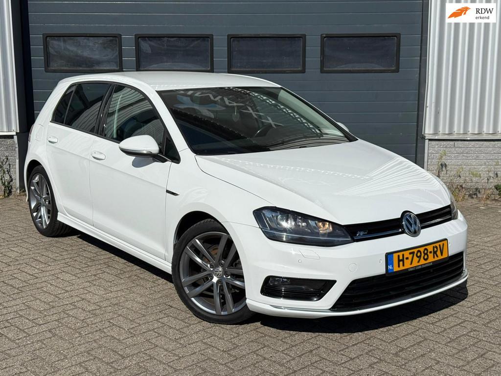 Volkswagen Golf 1.4 TSI R-LINE BOM VOLL! 6-VERS 18-INCH, Auto's, Voorwielaandrijving, 125 pk, Gebruikt, 4 cilinders