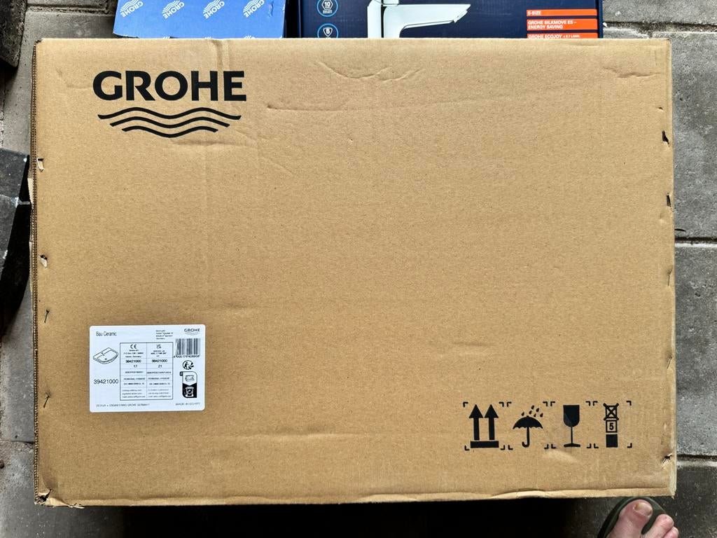 GROHE wastafel wit 60 cm nieuw in doos, Ophalen of Verzenden, Zo goed als nieuw
