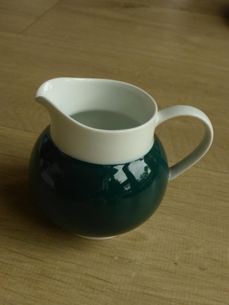 Melkkannetje arzberg, model 1382., Overige typen, Ophalen of Verzenden, Zo goed als nieuw, Overige stijlen