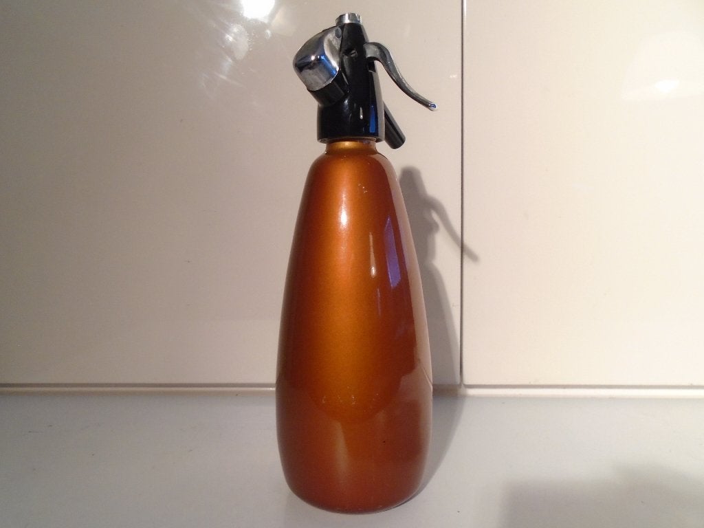 Spuitwater fles van boc england voor show/decoratie, Ophalen of Verzenden, Huis en Inrichting