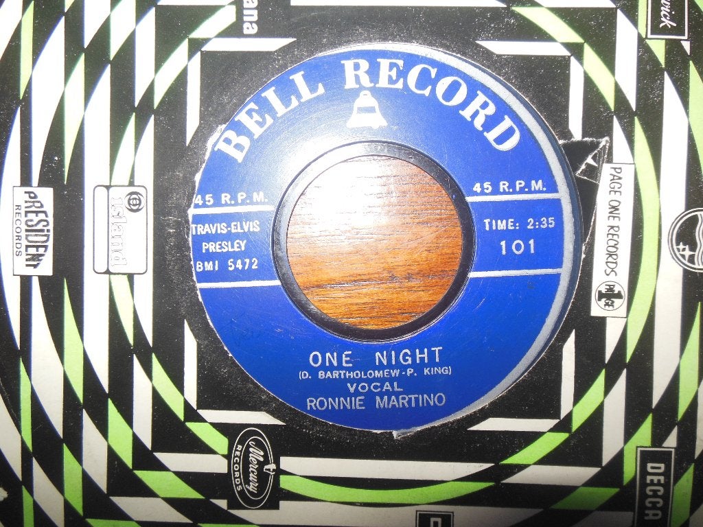 single bell records ronnie martino- ricky corio judy peters, Cd's en Dvd's, Vinyl Singles, Ophalen of Verzenden, Gebruikt, Pop