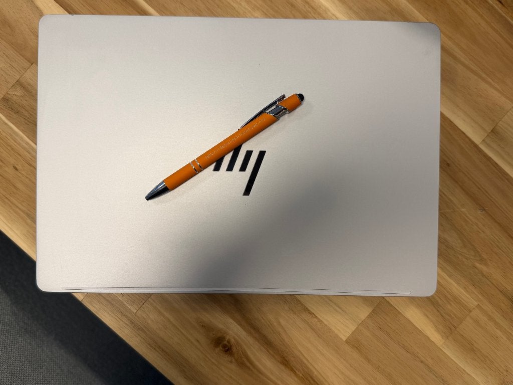 HP EliteBook X G1a 14, 64 GB of meer, Qwerty, AMD Ryzen 9 (with Ryzen AI, Info@veenstrait.nl