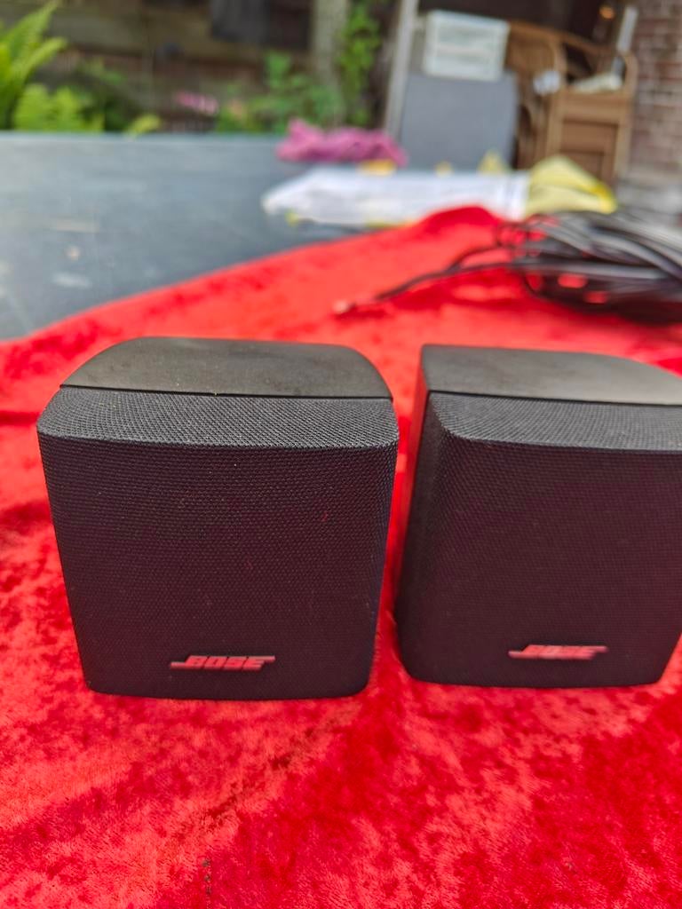 Bose cube luidsprekers 2x zwart, Audio, Tv en Foto, Luidsprekers, Ophalen of Verzenden, Zo goed als nieuw, Front, Rear of Stereo speakers