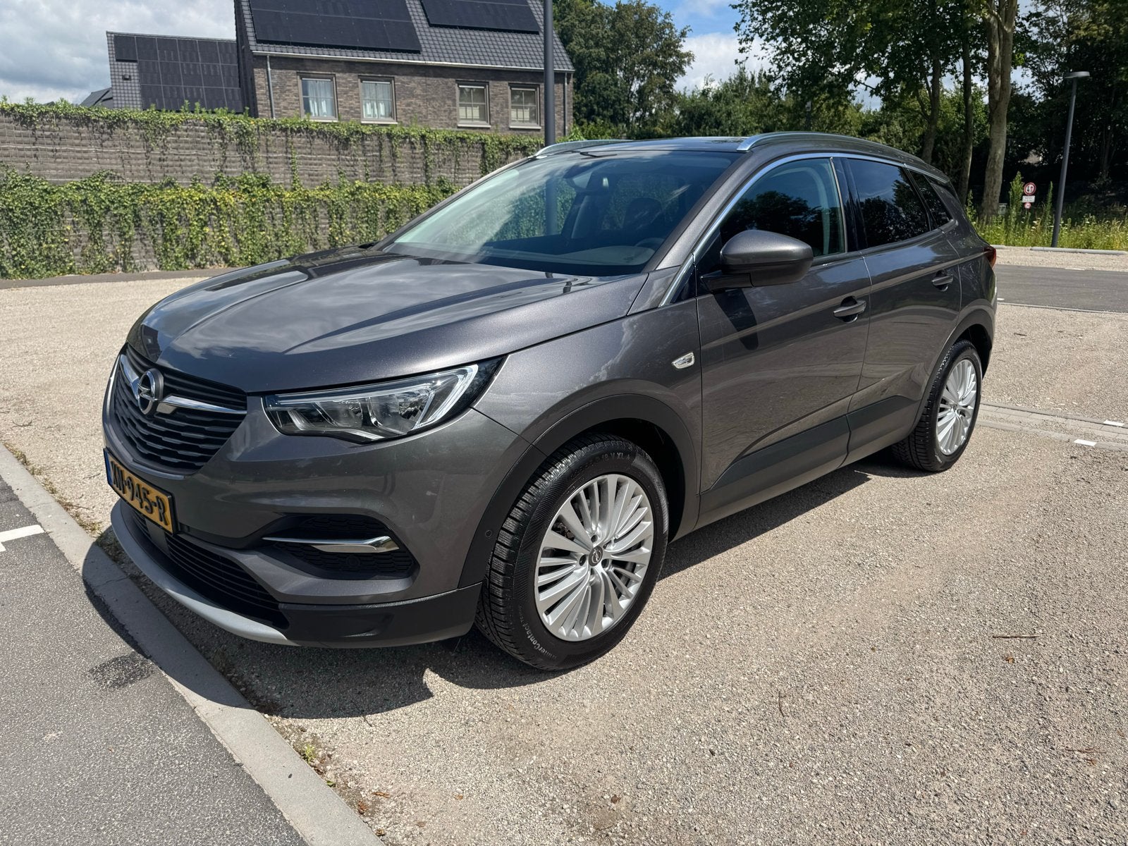 Opel Grandland X | 1.2 Turbo 130pk, Auto's, Opel, Voorwielaandrijving, Zwart, 1199 cc, Handgeschakeld