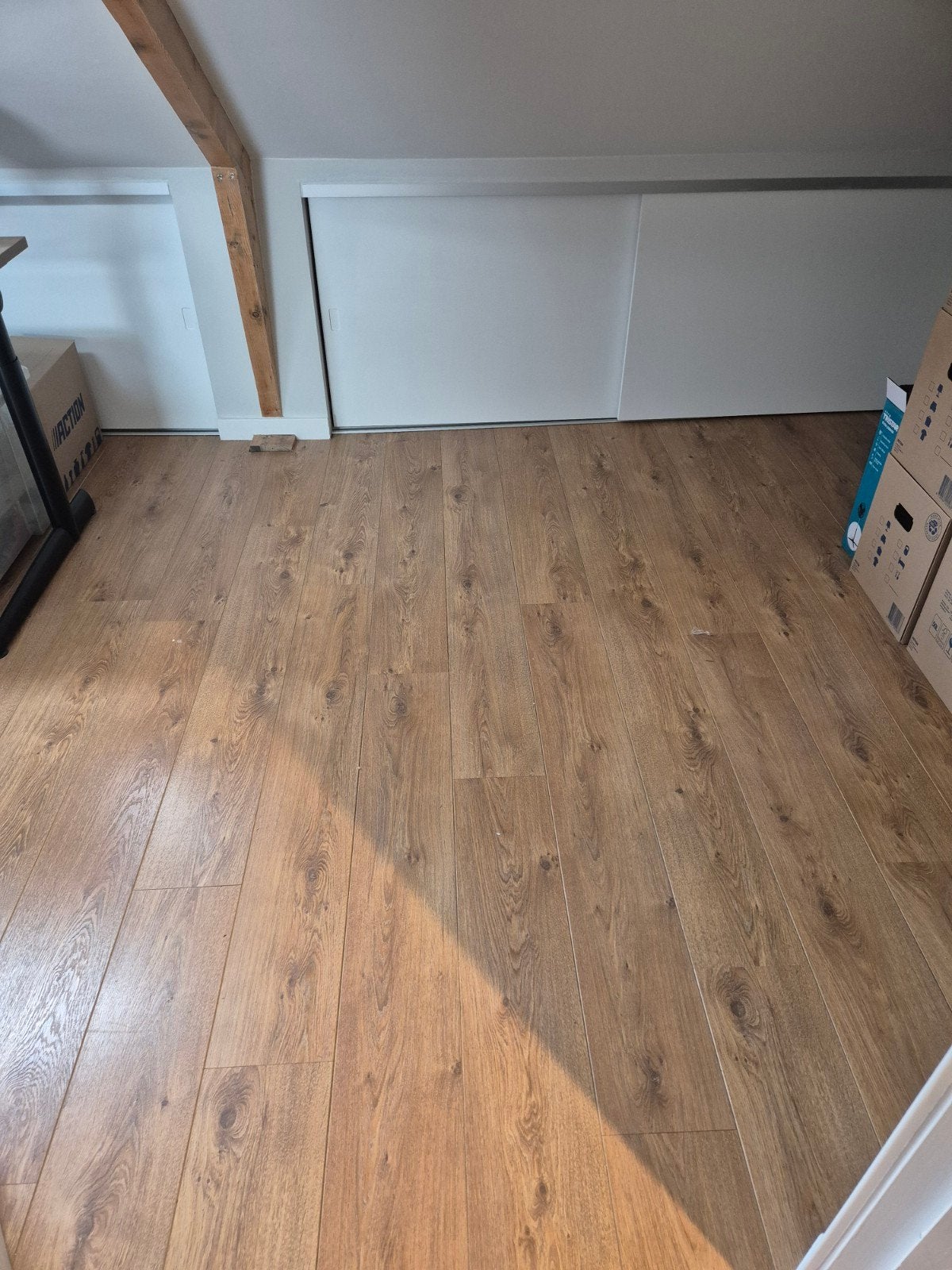 14 m2 Laminaatvloer met houtnerf - Gebruikt, Ophalen, Gebruikt, 50 tot 150 cm, 10 m² of meer