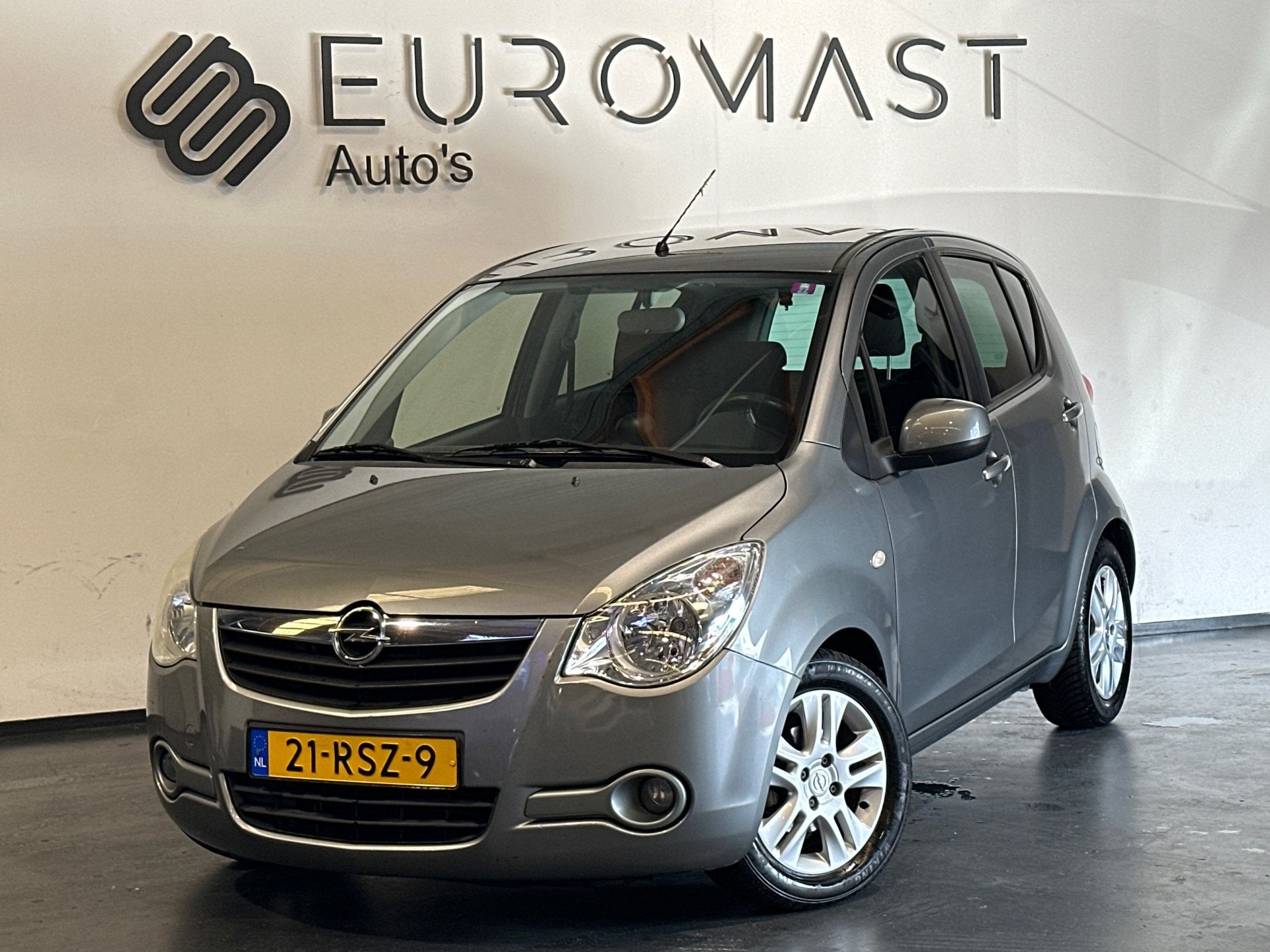Opel Agila 1.2 Edition Airco | Nieuw apk | Goed Onderhouden, Auto's, Voorwielaandrijving, 4 cilinders, 965 kg, Origineel Nederlands