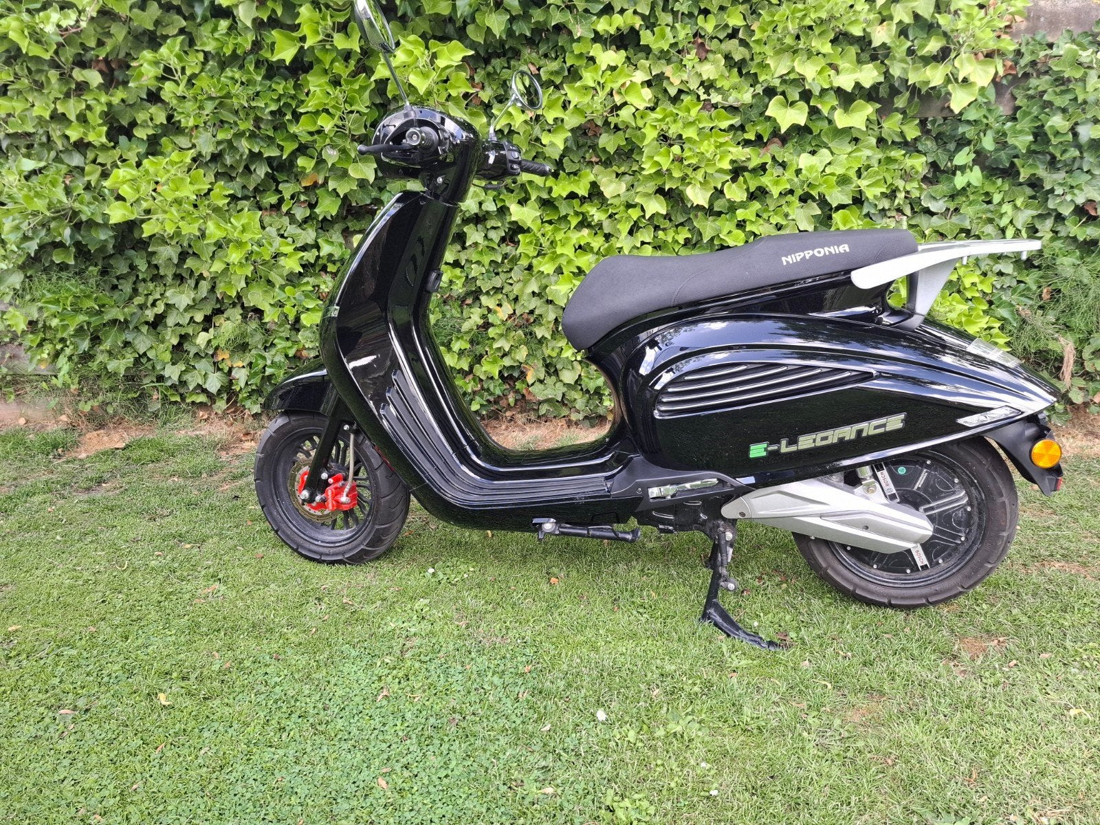 Elektrische scooter eLegance met 2 accu's, Fietsen en Brommers, Ophalen, Zo goed als nieuw, Overige typen, Overige merken