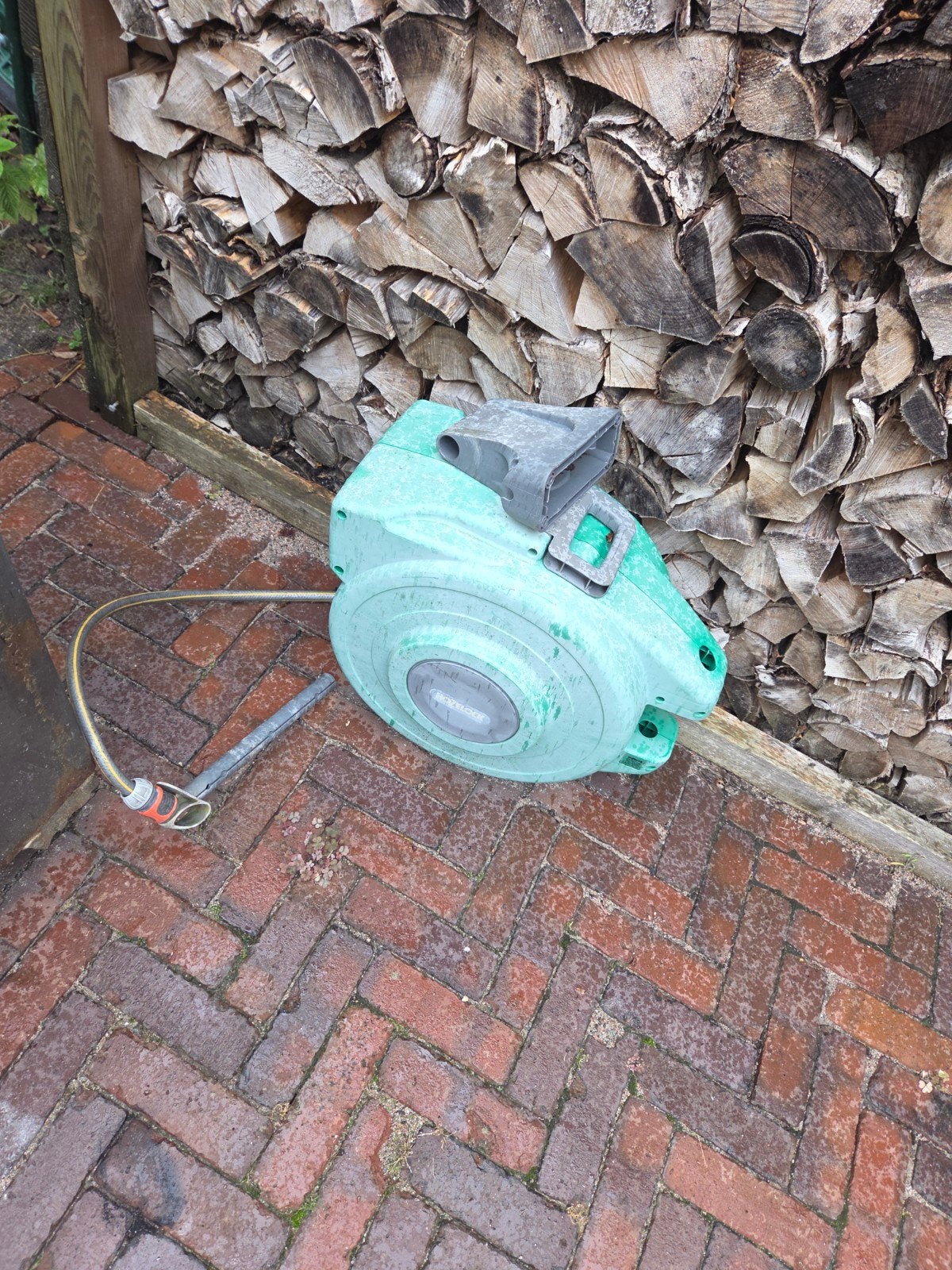 Hazeloop tuinslanghaspel met defect, 20 meter, Tuin en Terras, Ophalen of Verzenden, Gebruikt, Tuinslanghaspel