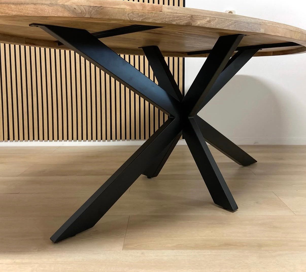 Nieuwe Mangohouten eettafel Ovaal & Rond met zwarte poot, Ophalen, Nieuw, Ovaal, Ovaal rond eettafel eetkamertafel tafel massief hout X poot