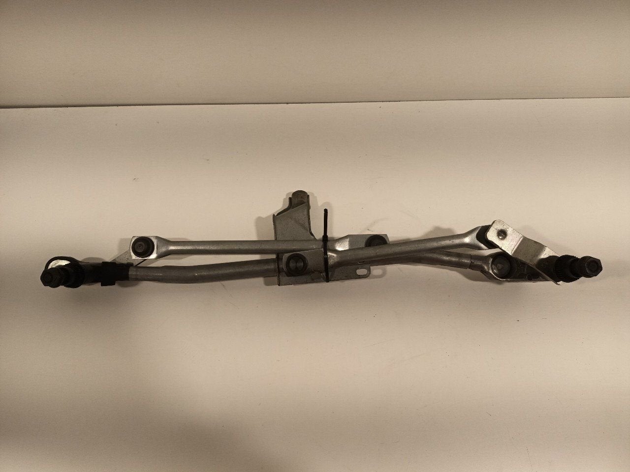Ruitenwisser mechaniek voor BMW 1 serie, Onderdelen@venauto.nl, Van der Ven Autorecycling B.V., Gebruikt, Ettenseweg 76, 4706 PB Roosendaal, The Netherlands