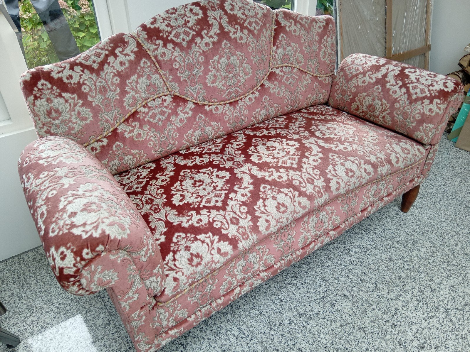 Vintage roze bank met barokpatroon, Ophalen of Verzenden