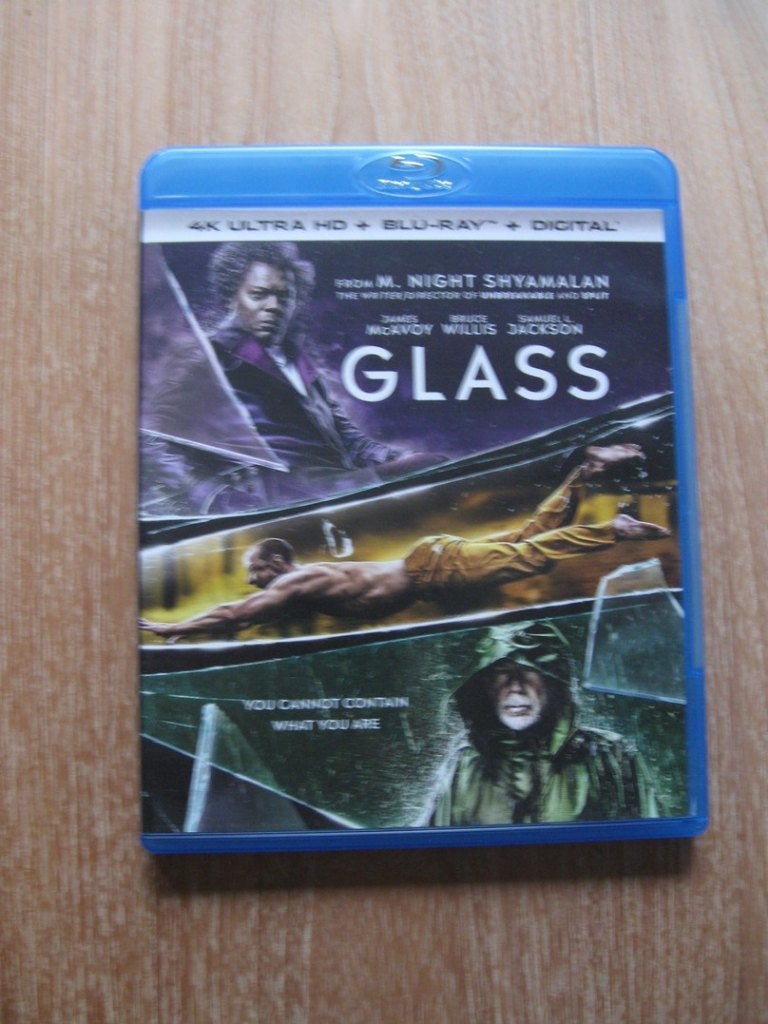 Blu-ray Glass (US uitgave) James McAvoy Dolby Atmos, Engels, Vanaf 16 jaar, Film, Engels