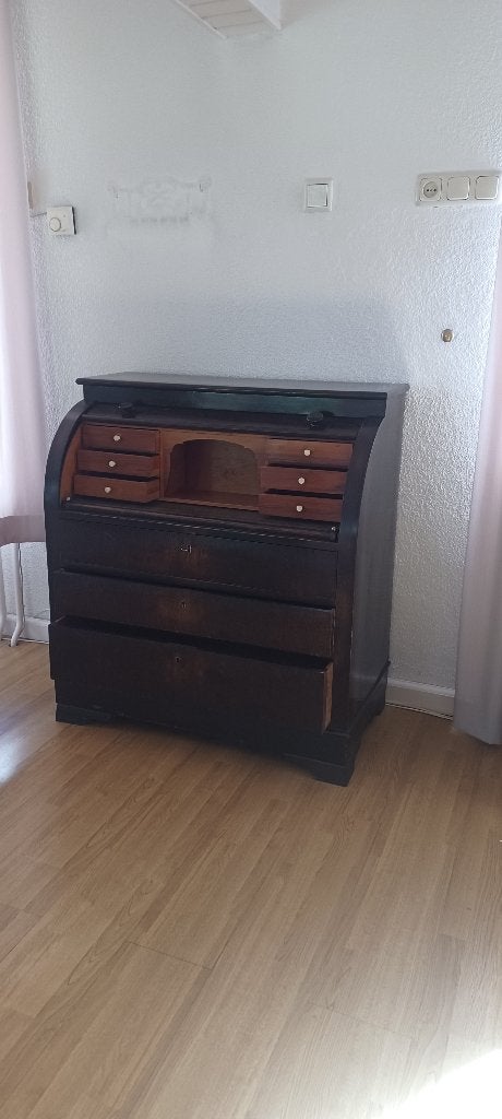 secretaire, Ophalen
