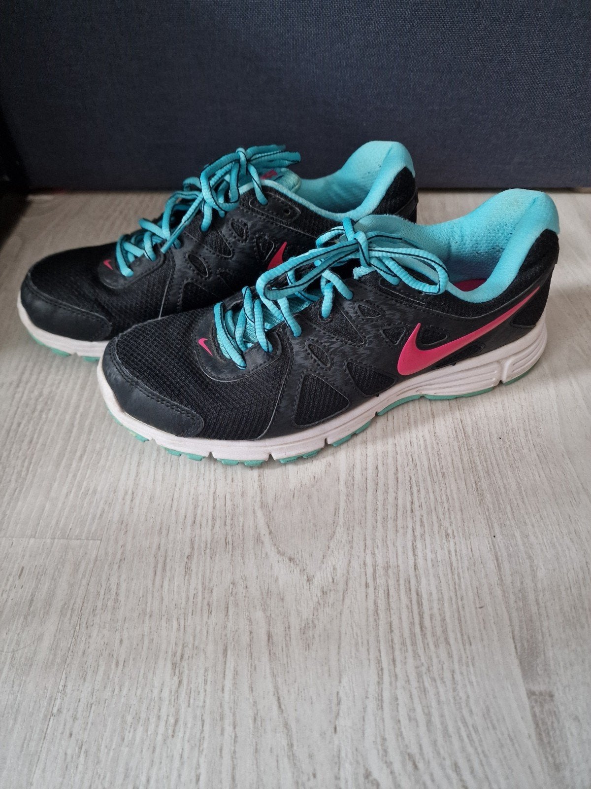 Nike Revolution maat 40, Nike, Ophalen of Verzenden, Gedragen, Sportschoenen
