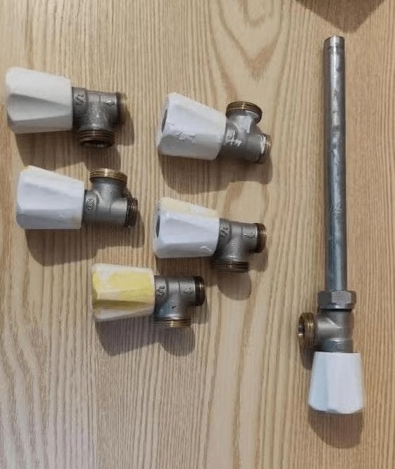 Radiatorkranen (set van 6), Gebruikt, Minder dan 30 cm, Radiator, Minder dan 60 cm