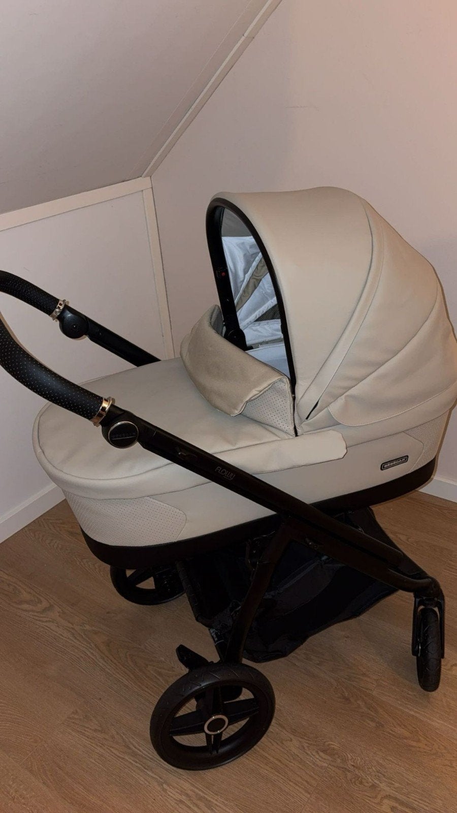 luxe 3-in- 1 kinderwagen van het merk Bebecar (model flowy), Ophalen, Zo goed als nieuw, Overige merken