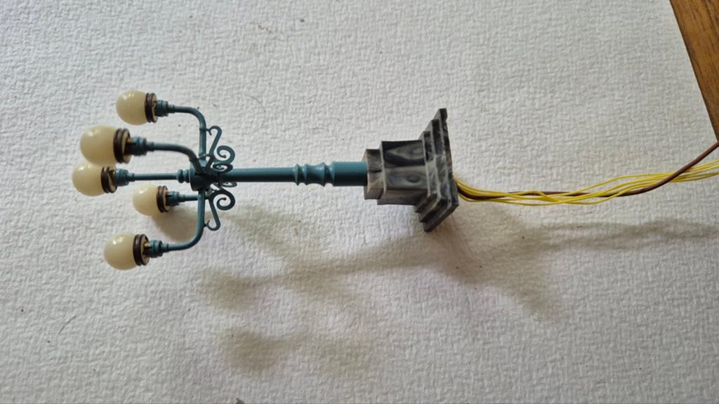 Te koop heel erg leuke en sfeervolle "bolletjes" lantaarn, Ophalen of Verzenden, Zo goed als nieuw, Gelijkstroom, Overige merken