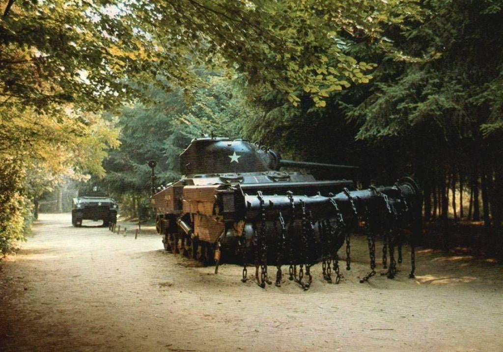 Overloon Cherman V-Crab Mijnenruimer., Verzenden, Landmacht, Nederland, Overige typen