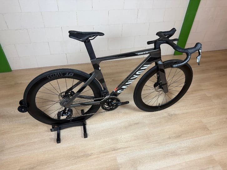 Canyon Aeroad CF SLX 7 - SRAM Rival AXS - Dt Swiss - S, 28 inch, Carbon, Heren, Niet ingevuld