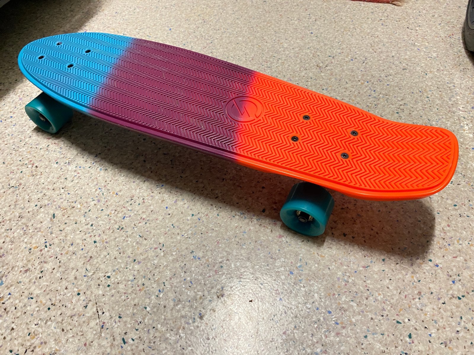 Skatebord Oxelo BIG VAMBA 120 Gradient Corail Blue – zgan, Ophalen of Verzenden, Zo goed als nieuw