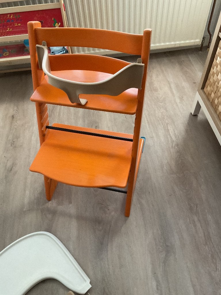 Trikke Kinderstoel, Ophalen, Gebruikt, Meegroeistoel, Afneembaar eetblad