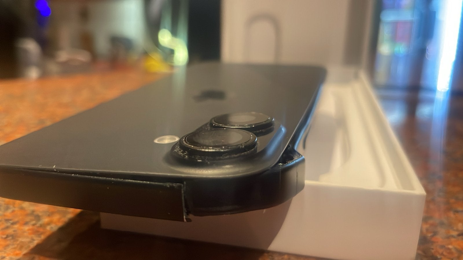 iPhone 16 128 GB - Gescheurd frame en kapot scherm, Ophalen of Verzenden, Niet werkend, 128 GB, IPhone 16