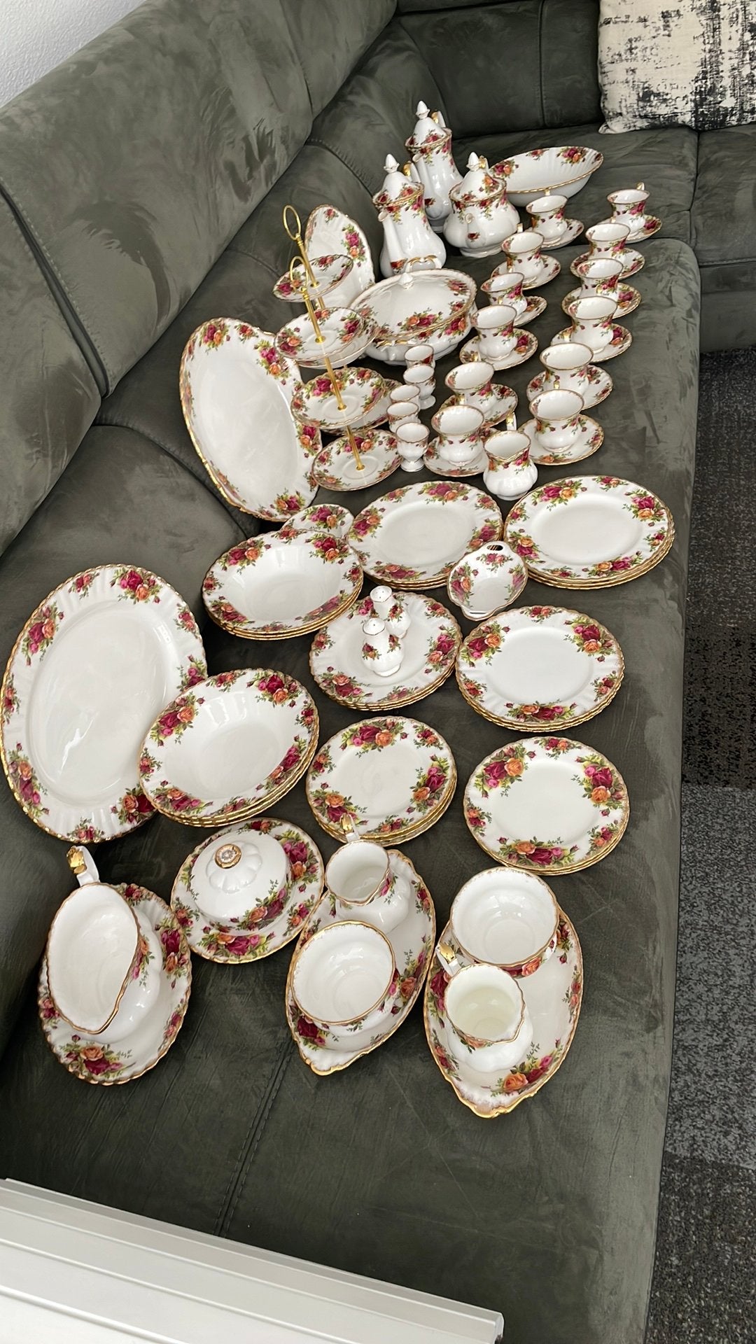 Royal albert old country roses servies, Ophalen