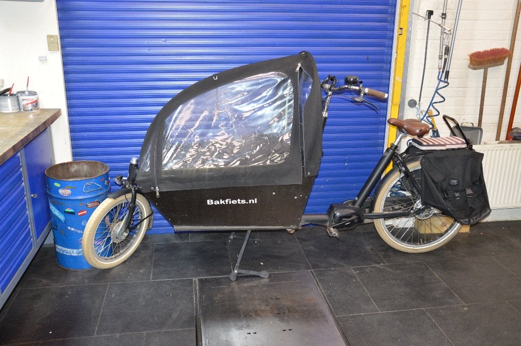 Gebruikte goed werkende Bakfiets  elektrisch, Ophalen, Gebruikt, 4 kinderen of meer, Huif