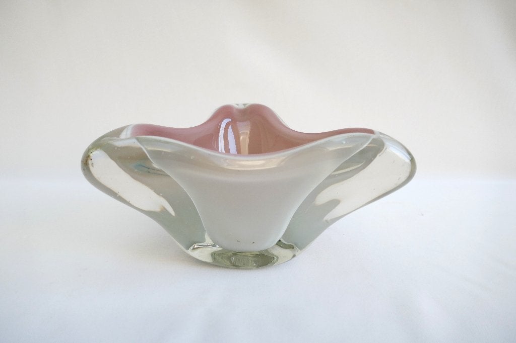 Boussu - design schaaltje - België jaren 60, Antiek en Kunst, Verzenden, Overige typen, Roze, Glas