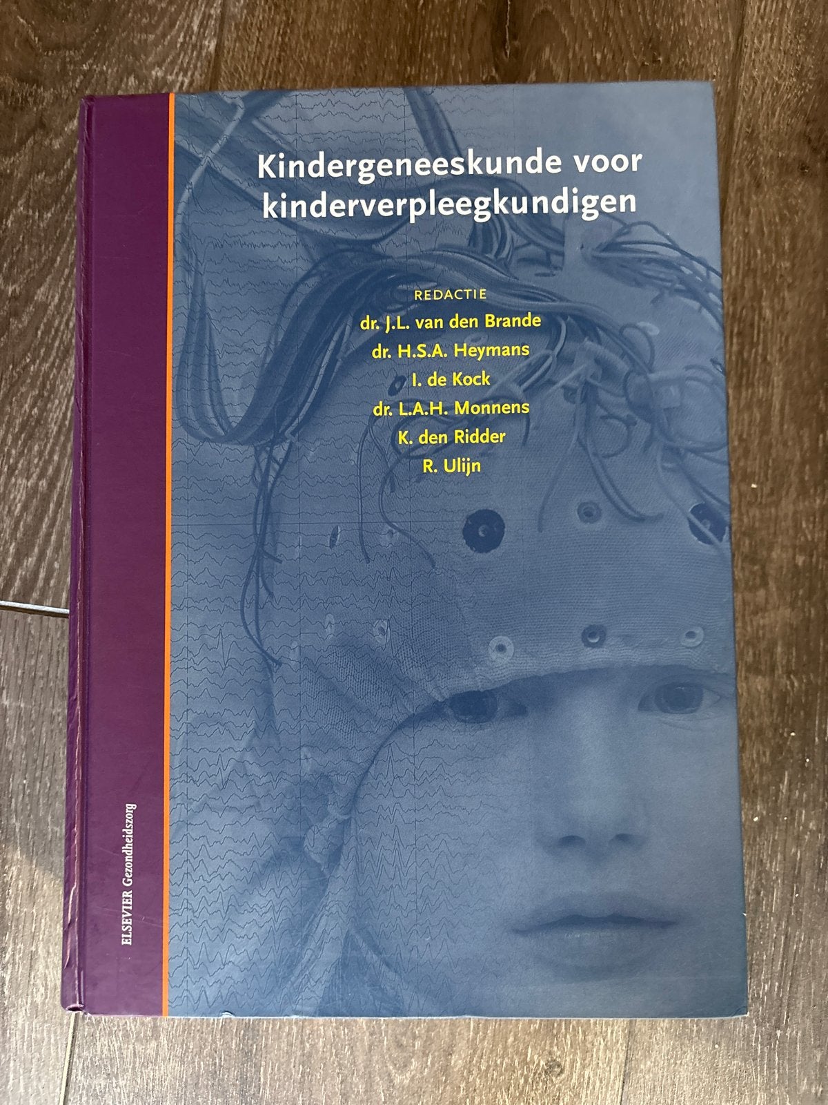 Kindergeneeskunde voor kinderverpleegkundigen, Ophalen of Verzenden, Beta, Zo goed als nieuw, HBO